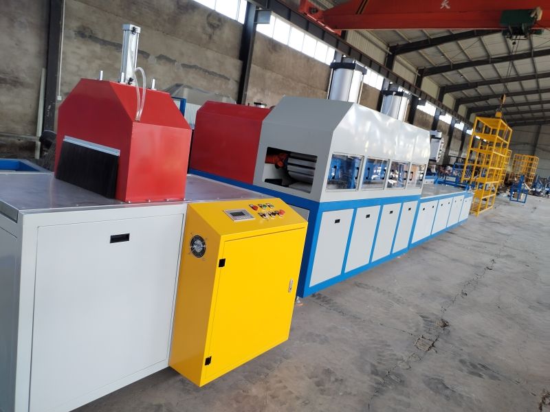 如何解決玻璃鋼拉擠設(shè)備堵模具的問題