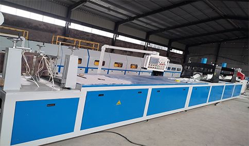 伺服液壓拉擠機在風(fēng)電葉片制造中的應(yīng)用探析